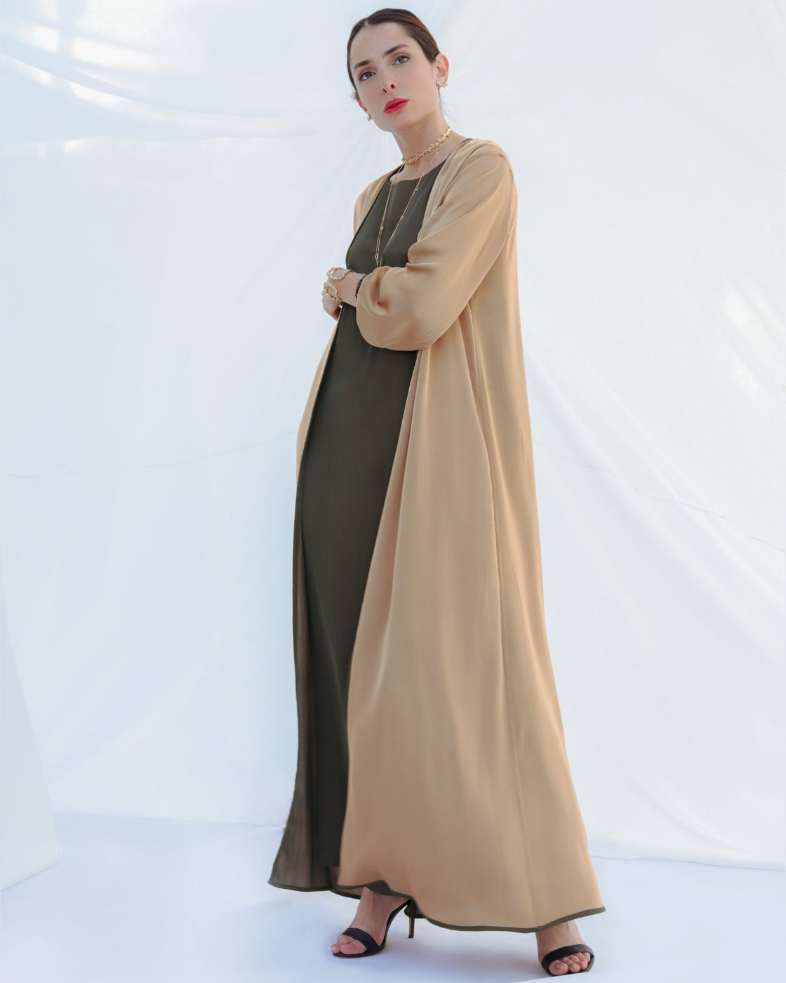 GOLDEN OLIVE REVERSIBLE ABAYA