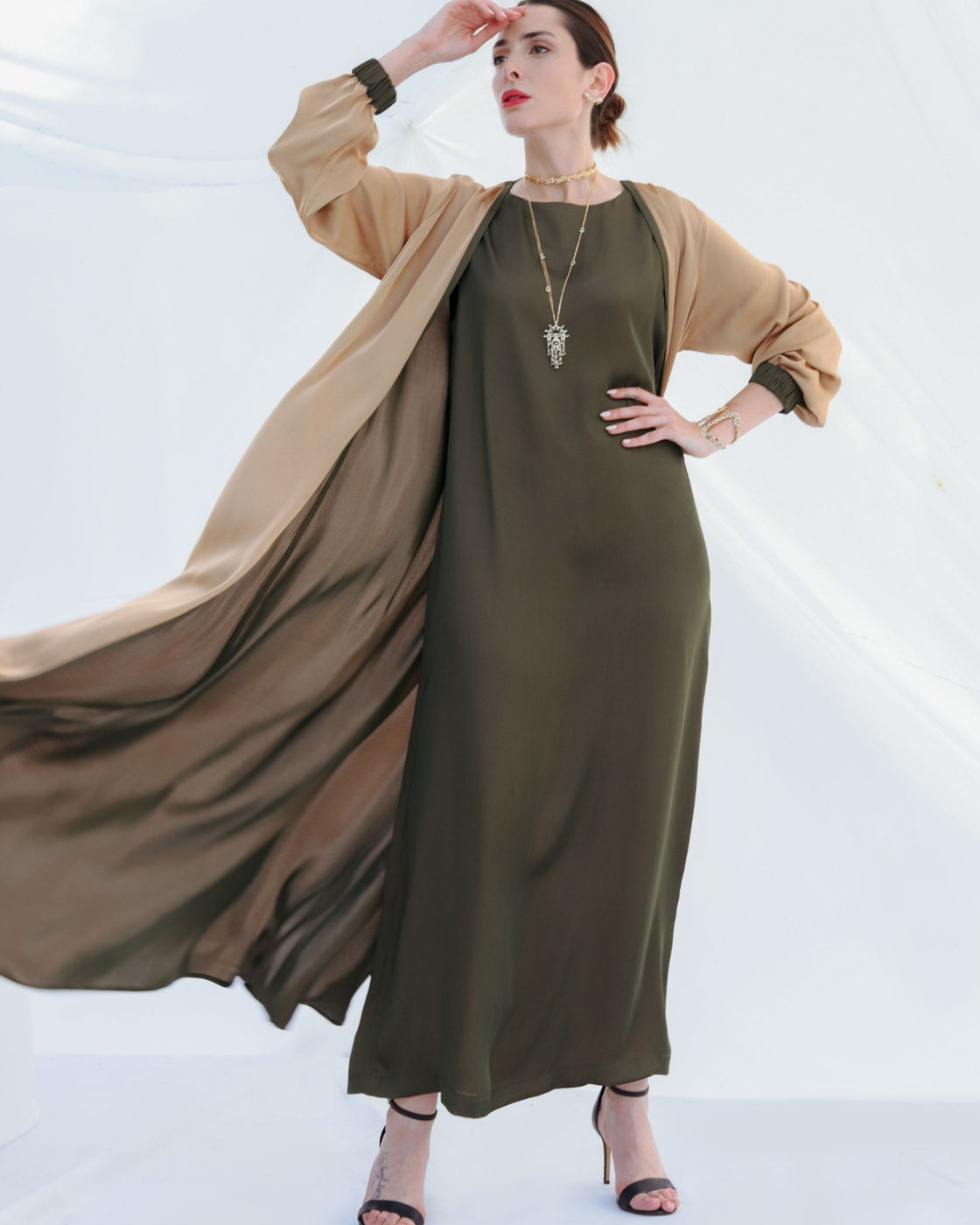 GOLDEN OLIVE REVERSIBLE ABAYA