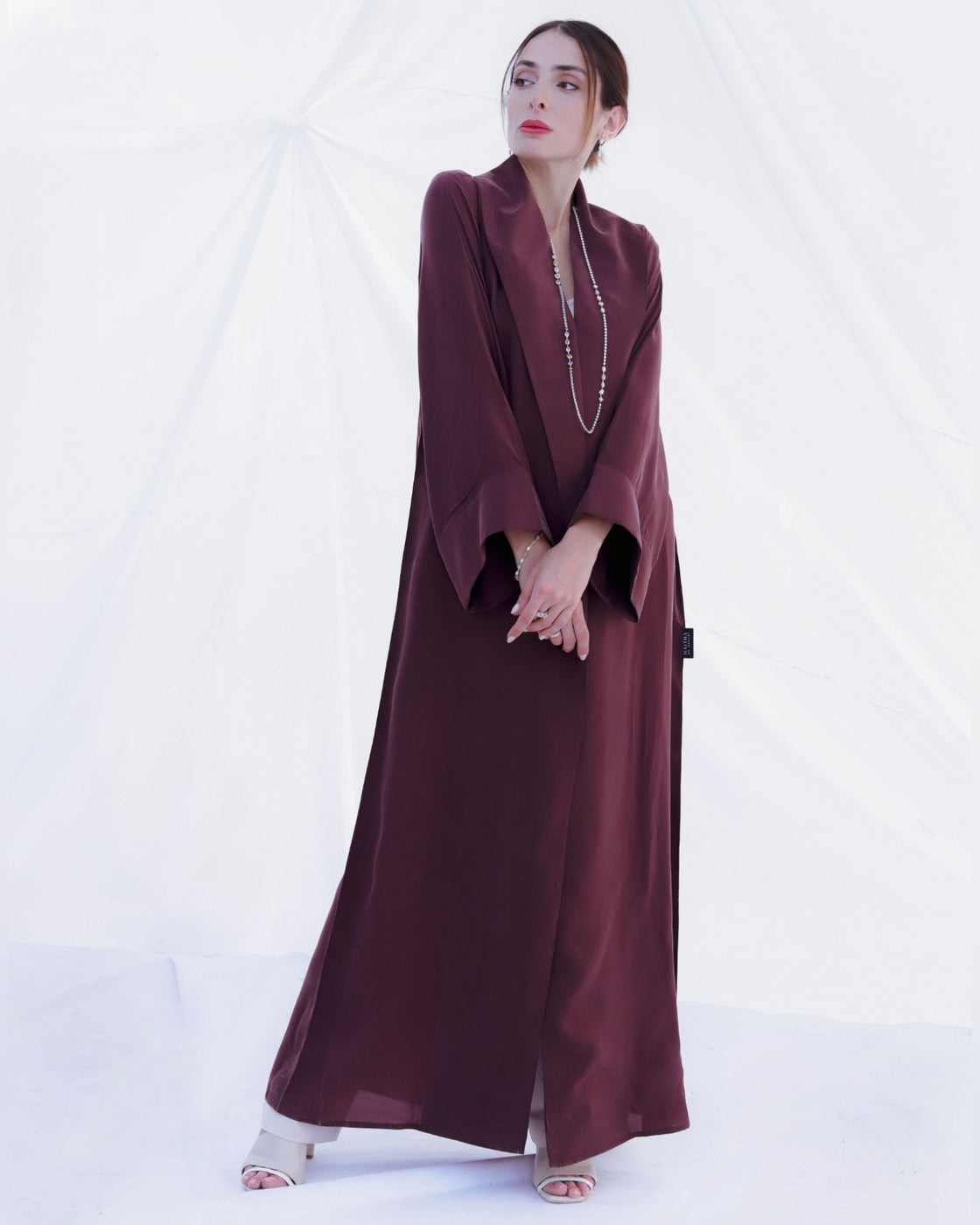 MAHOGANY ABAYA