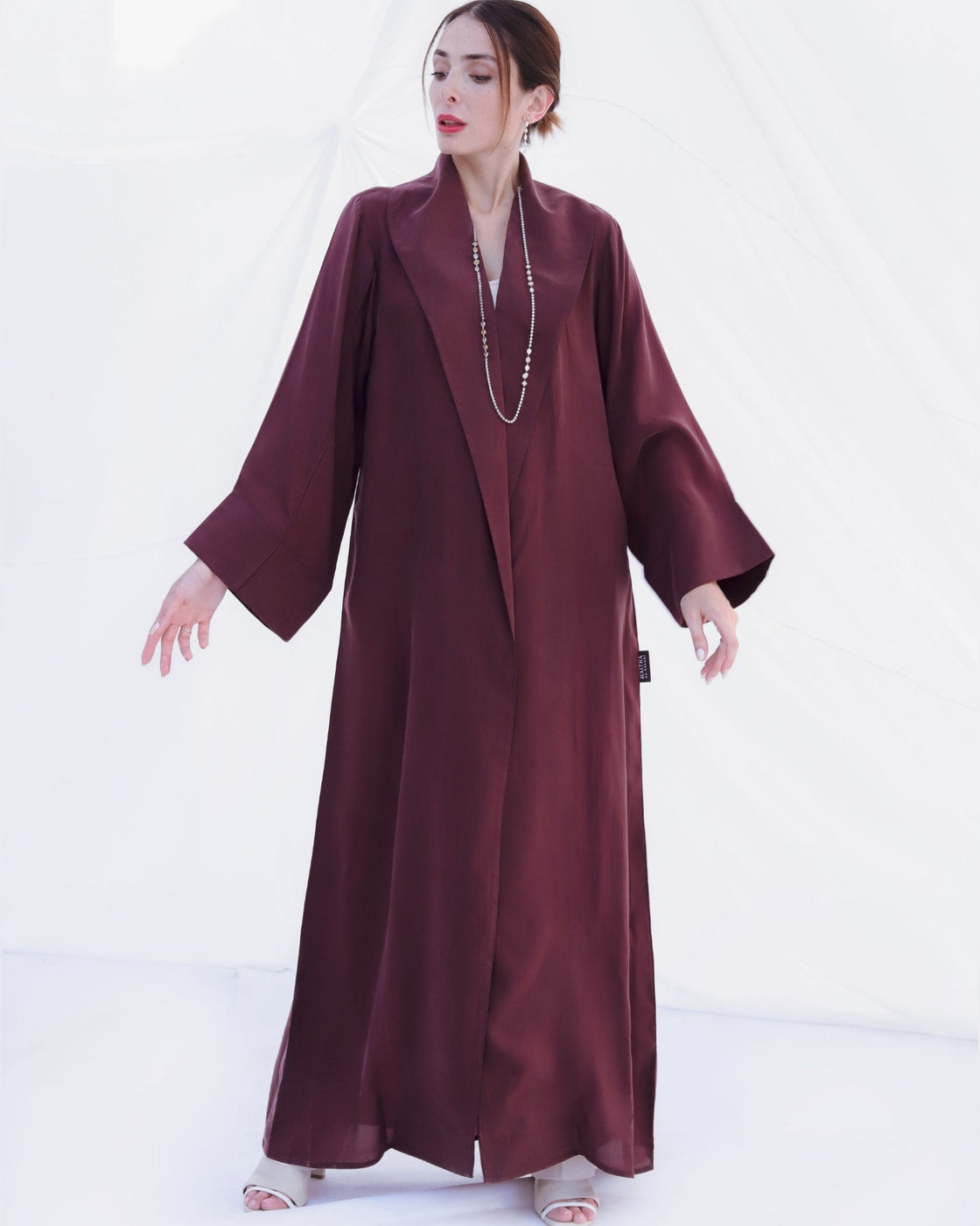 MAHOGANY ABAYA