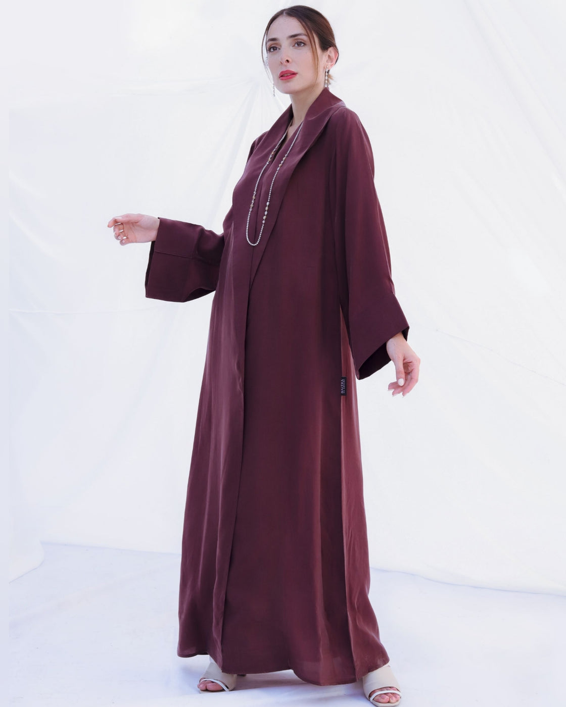 MAHOGANY ABAYA