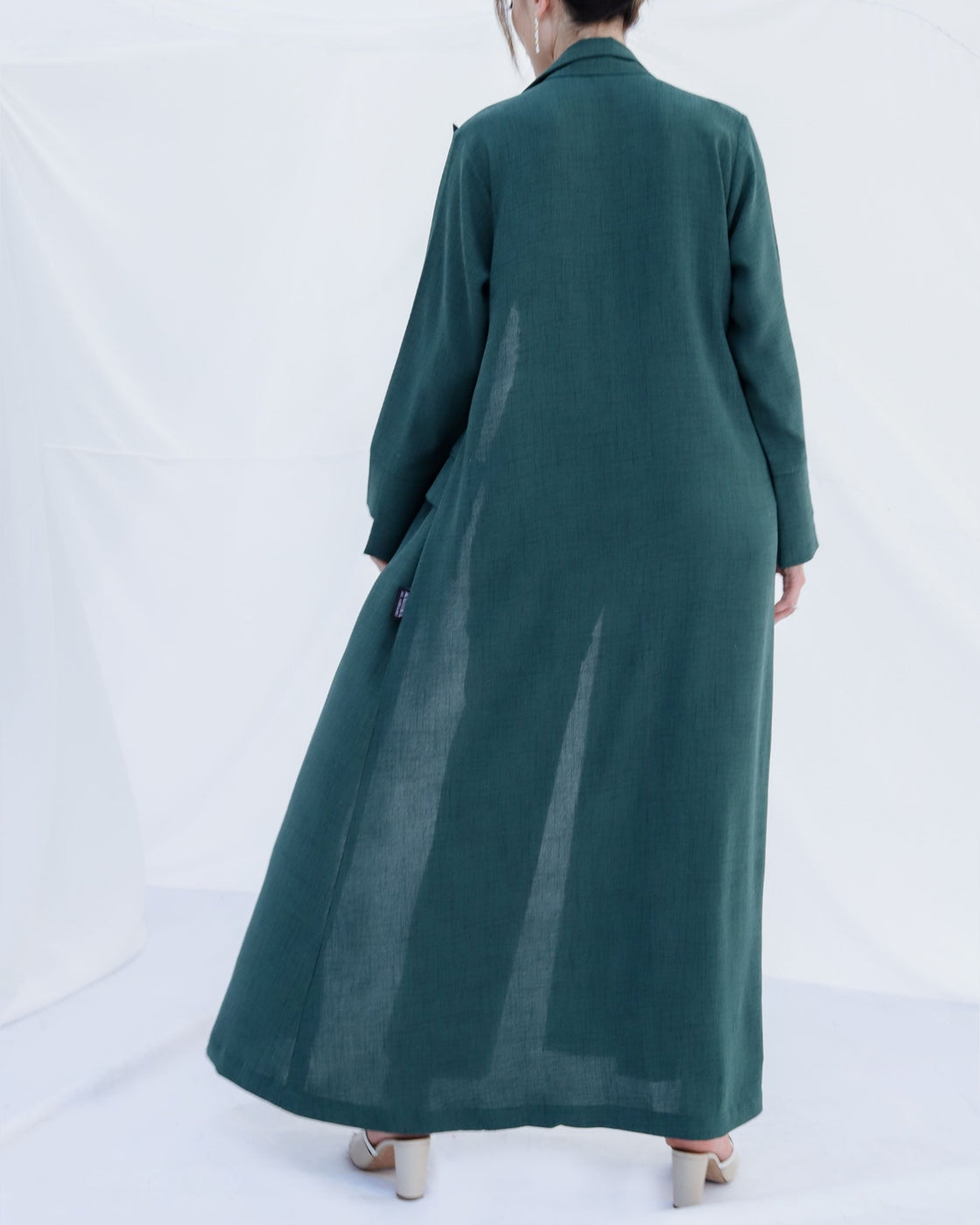 PINE ABAYA