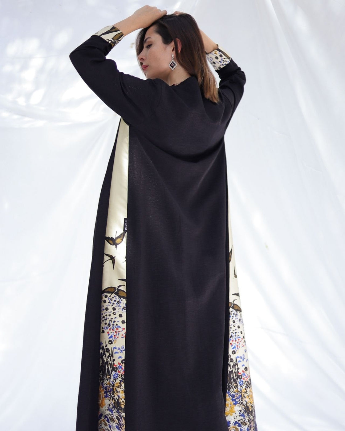 DUSK ABAYA